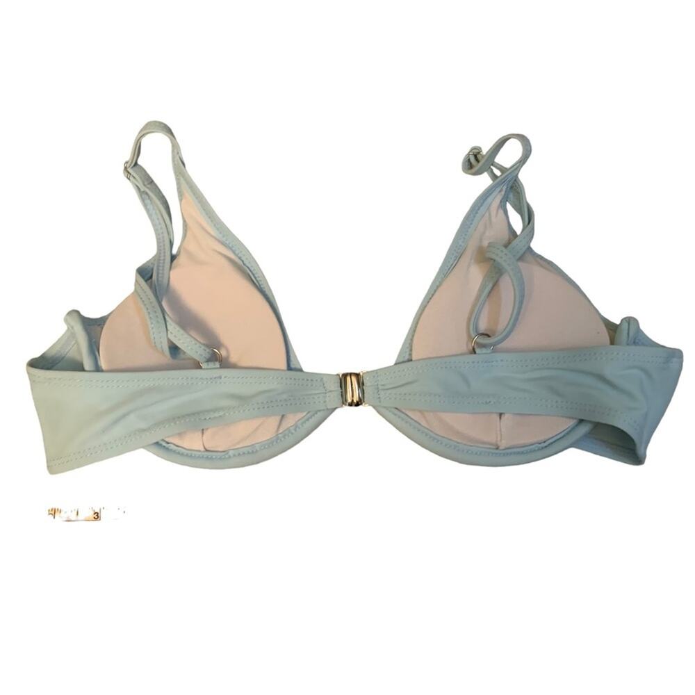 Vintage Baby Blue Smocked Wired V Cut Bikini Top with Metal Clasp Size Small - Picture 5 of 8